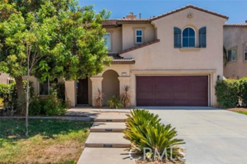 27562 Hackberry Street Photo